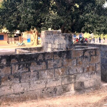 Un bâtiment sanitaire pour l’école élémentaire de Laty